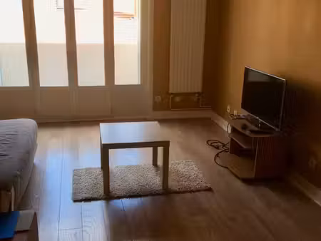 appartement croix rousse 65m2