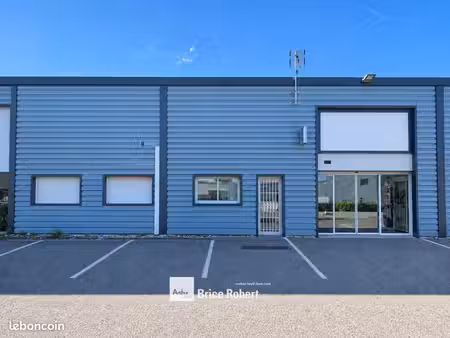 local bureaux 440 m²