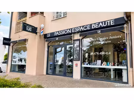 salon de coiffure 156 m² la tour-de-salvagny