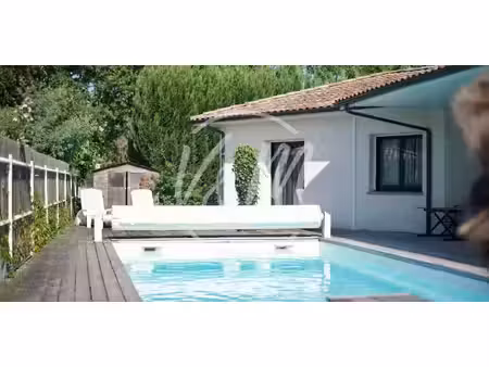 maison avec piscine et jardin ares (33)