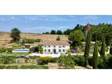 maison avec piscine et jardin pujols (33)