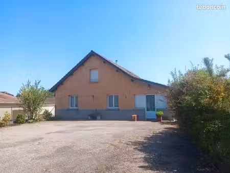 maison familiale de 185 m² – 6 pièces – très lumineuse avec jardin et espace invités indép