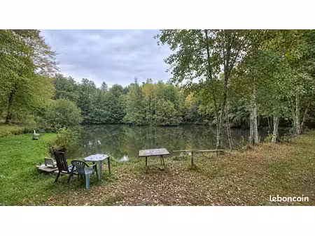etang poissonneux