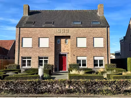 appartement te huur in hoogstraten met 3 slaapkamers