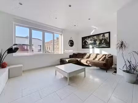 à vendre - appartement  4 pièces situé à coudekerque-branche (59210)