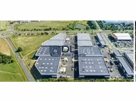 location bureaux chanteloup-en-brie 77600 605m²