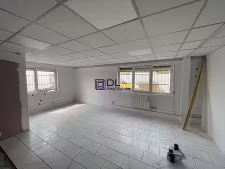 location bureaux corbeil-essonnes 91100 115m²