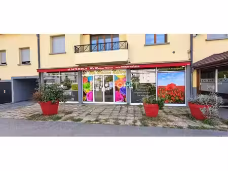 à vendre ? murs commerciaux ? albertville centre 85.08 m2