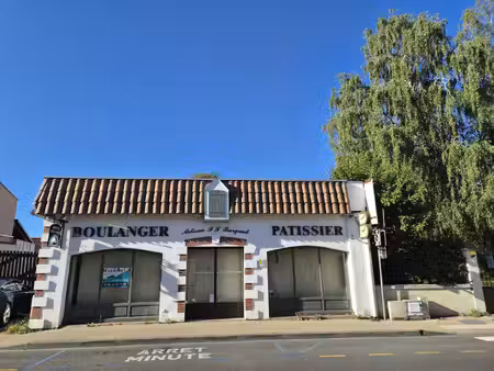 coeur de challans  ensemble immobilier aménageable sur 1127