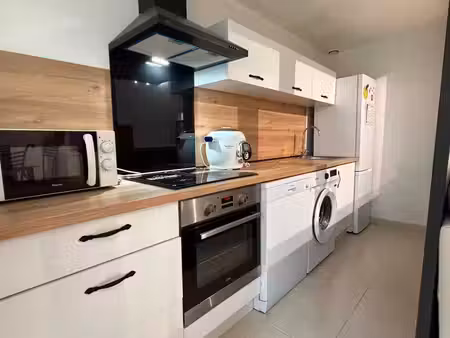 maison en pierre excellent état