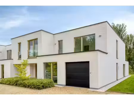 luxueuze passiefwoning met zuidgerichte tuin