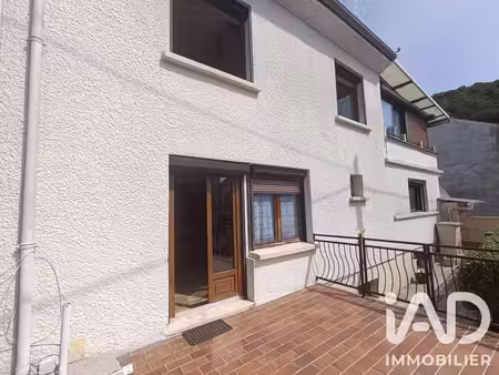 maison traditionnelle à nouzonville (08700)