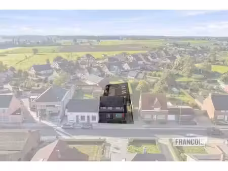 spacieuse maison avec hangar à vendre à krombeke !