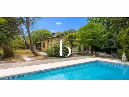 villa avec piscine et terrasse méjannes-le-clap (30)