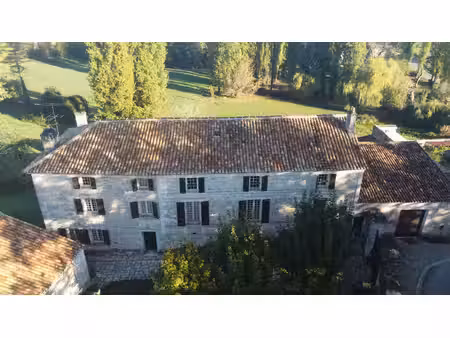 maison à vendre à vouzan (16410) - charente