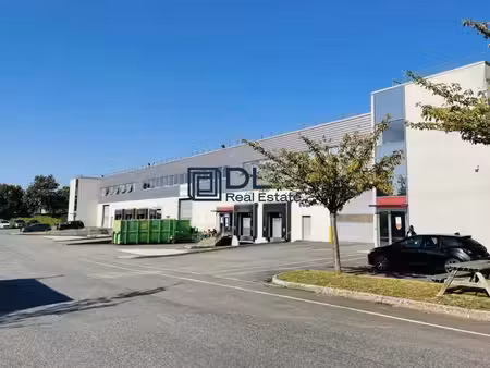 location entrepôt lieusaint 77127 4149m² à 9628m²