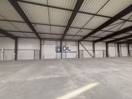 location entrepôt ollainville 91340 150m² à 1980m²