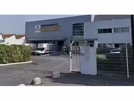 location entrepôt vitry-sur-seine 94400 2212m²