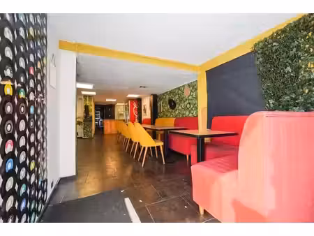 espace bureau de ± 75 m² en plein centre de ciney
