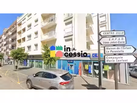 local commercial à vendre