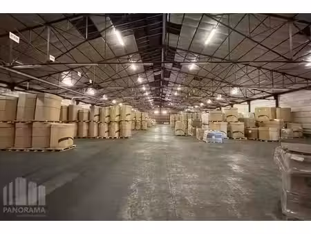 magazijnruimte van 2.519 m² te huur op industrieterrein z...