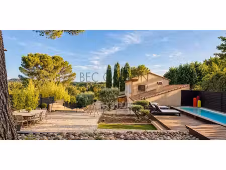 maison avec piscine et jardin aix-en-provence (13)
