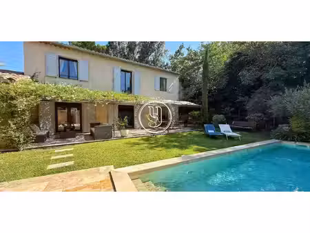 maison avec piscine et jardin maussane-les-alpilles (13)