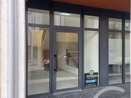 appartement à louer - 4 pièces - 105 20 m2 - montpon menesterol - 24 - aquitaine