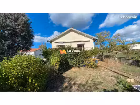 maison 4 pièces 85 m²