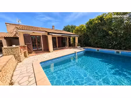 six-fours-les-plages – le brusc – villa t3 de plain-pied avec piscine et garage