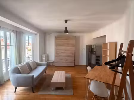 studio meuble et equipe de 30m2 a paris 13ème