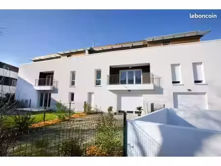 studio 1 pièce 34 m²