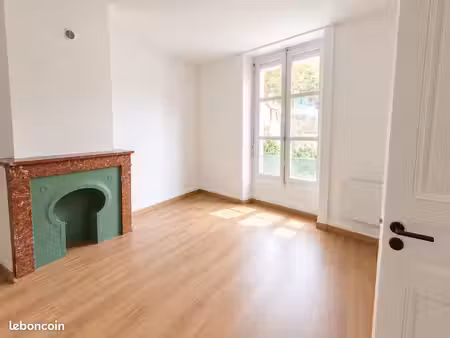appartement t1 bis 38m2 rénové