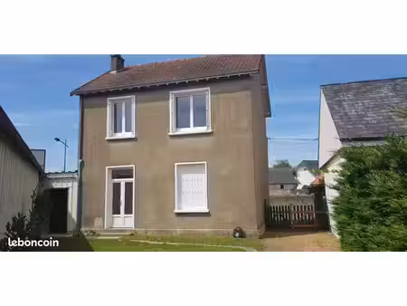 maison proche centre la suze sur sarthe