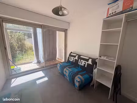 studio 1 pièce 14 m²