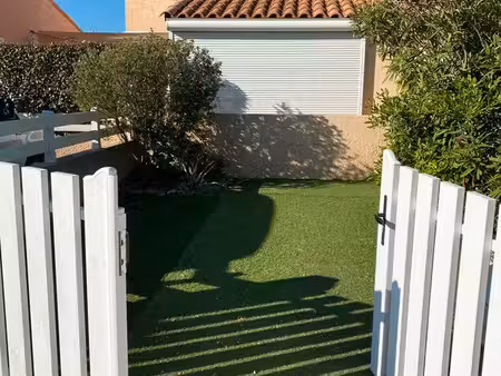 dispo de nov. à avril  maison meublée résidence bord de mer  2 pers. maximum