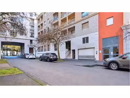 parking sécurisé en sous-sol – montpellier  secteur place des patriotes