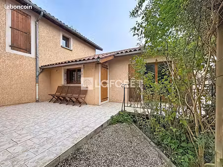 maison 4 pièces 93 m²