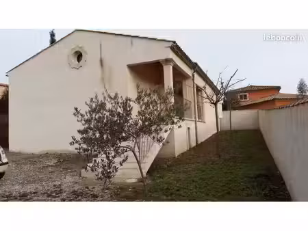 villa p4 avec garage et jardin