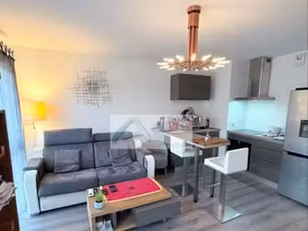 location t1 mezzavia à l'année
