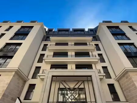 t2 de 42 m² – nantes graslin – location vide pinel – disponible le 20 octobre
