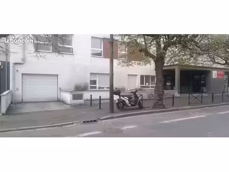 parking sécurisé de 14 5 m2 en 1er sous sol gare de chelles
