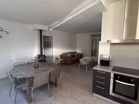 location maison les angles