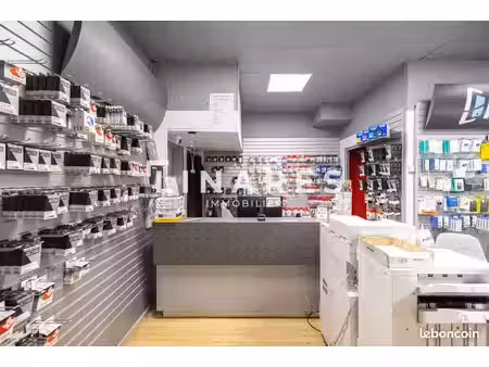 local commercial 45 m² marseille 7ème