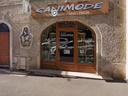 local commercial à louer
