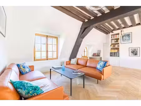 maison paris 4e - 3 chambres - 110m²