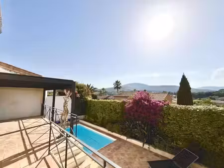 maison sainte-maxime - 4 chambres - 144m²