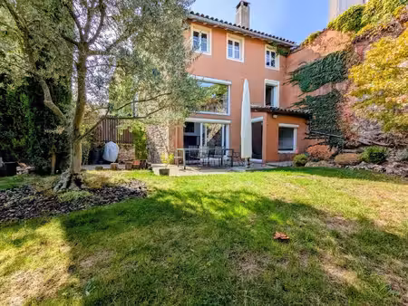 maison de ville à vendre