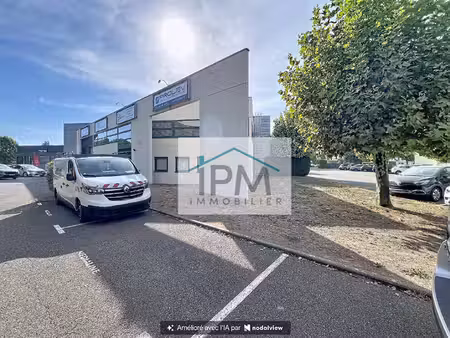 entrepôt à vendre