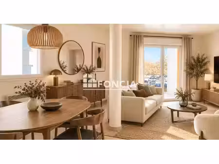 vente t3 nimes terrasse et stationnement